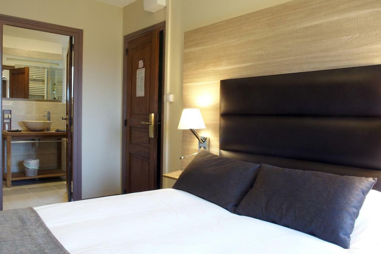 Logis Hotel - Auberge De L'Helix Rosoy  Esterno foto